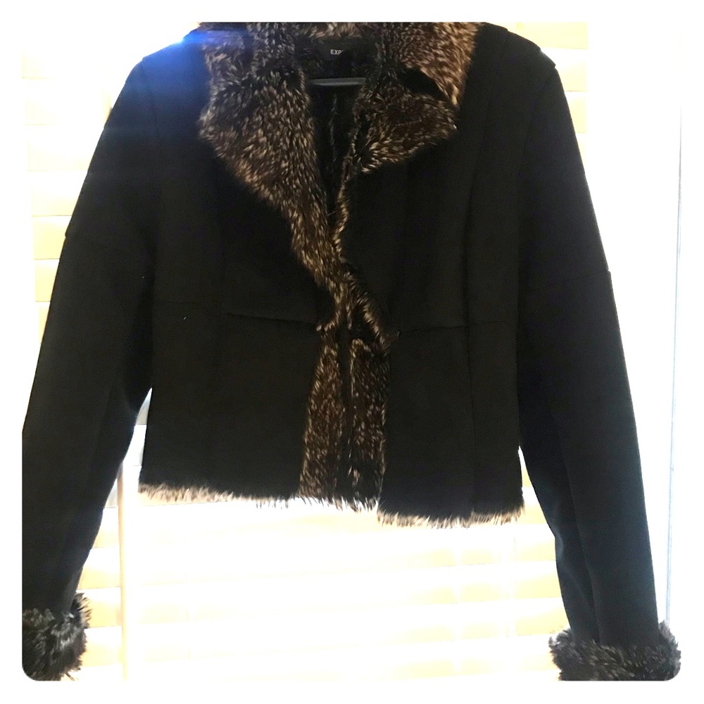 Express fur line short jacket